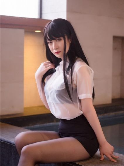 异世界无双一击姐姐