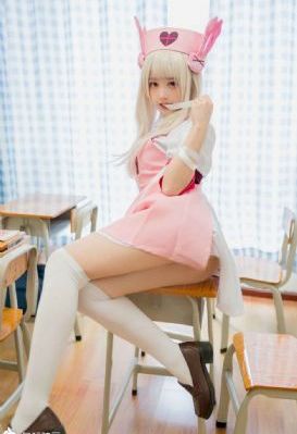 鬓边有朵栀子肥by大姑娘