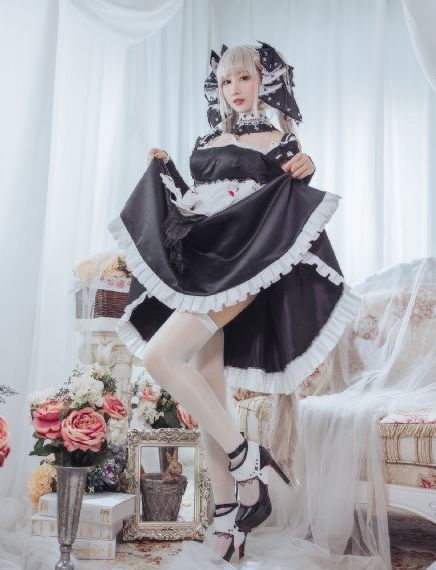 美丽的秘书