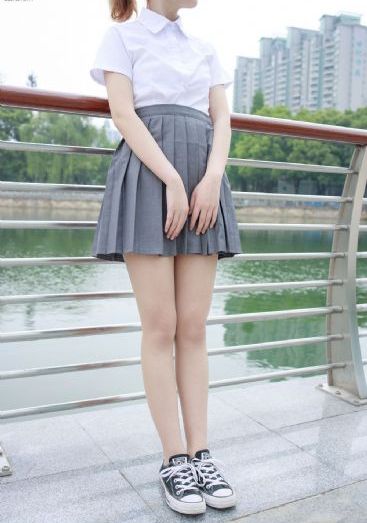 两对夫妇交换4p交换视频