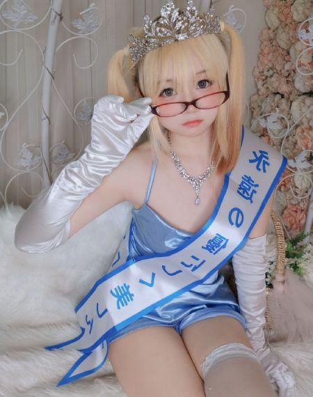 年轻的妈妈二